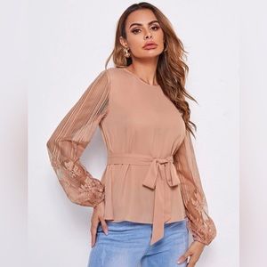 Women’s Blouse